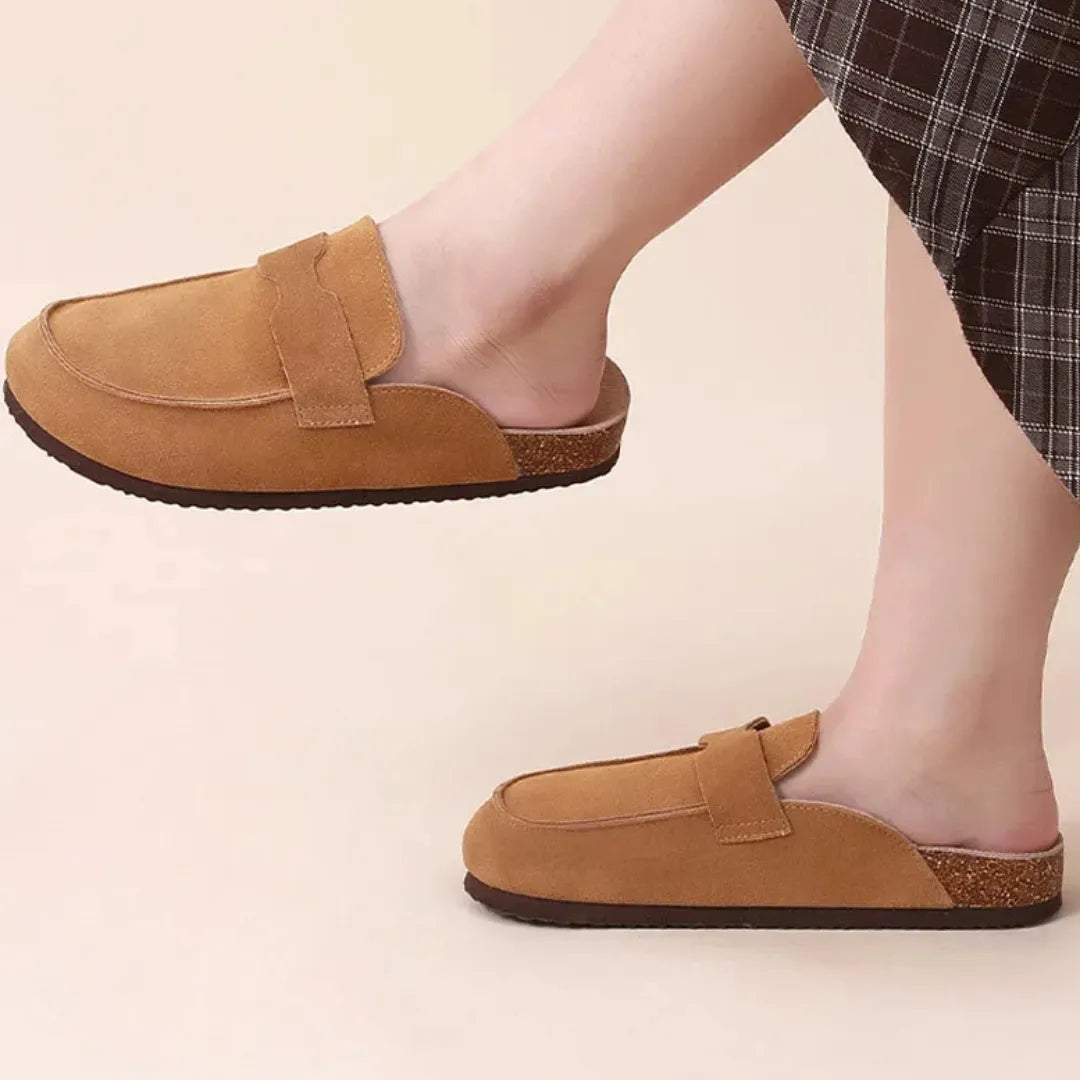 SuedeLuxury | Elegant Cozy Women's Clogs with Sturdy Cork Sole 5