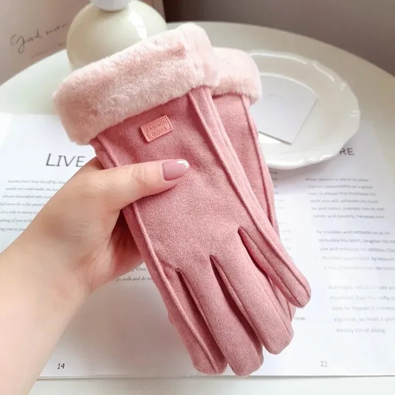 Suedelle | Cozy Plush Thermal Winter Touchscreen Gloves for Women 9