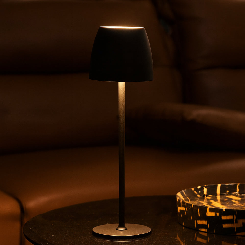 Portable Outdoor LED Solar Powered Table Light - Lusomart