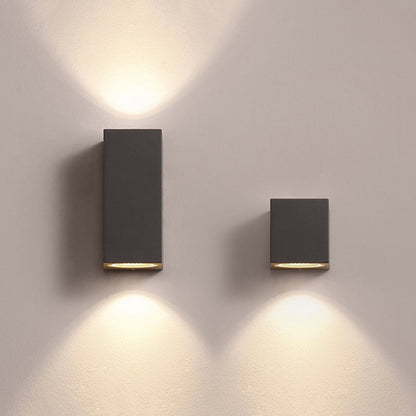 Simple Black Outdoor Metal Wall Light