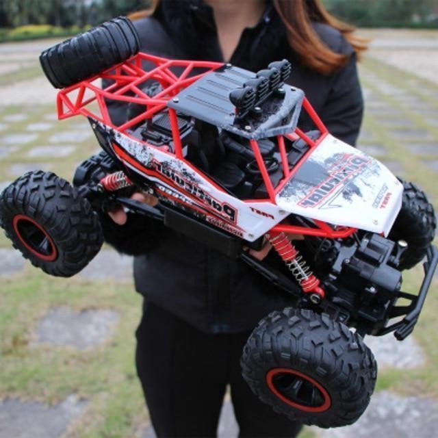 TerraBeast | Rugged Remote-Controlled 4x4 Off-Road Monster Truck 2