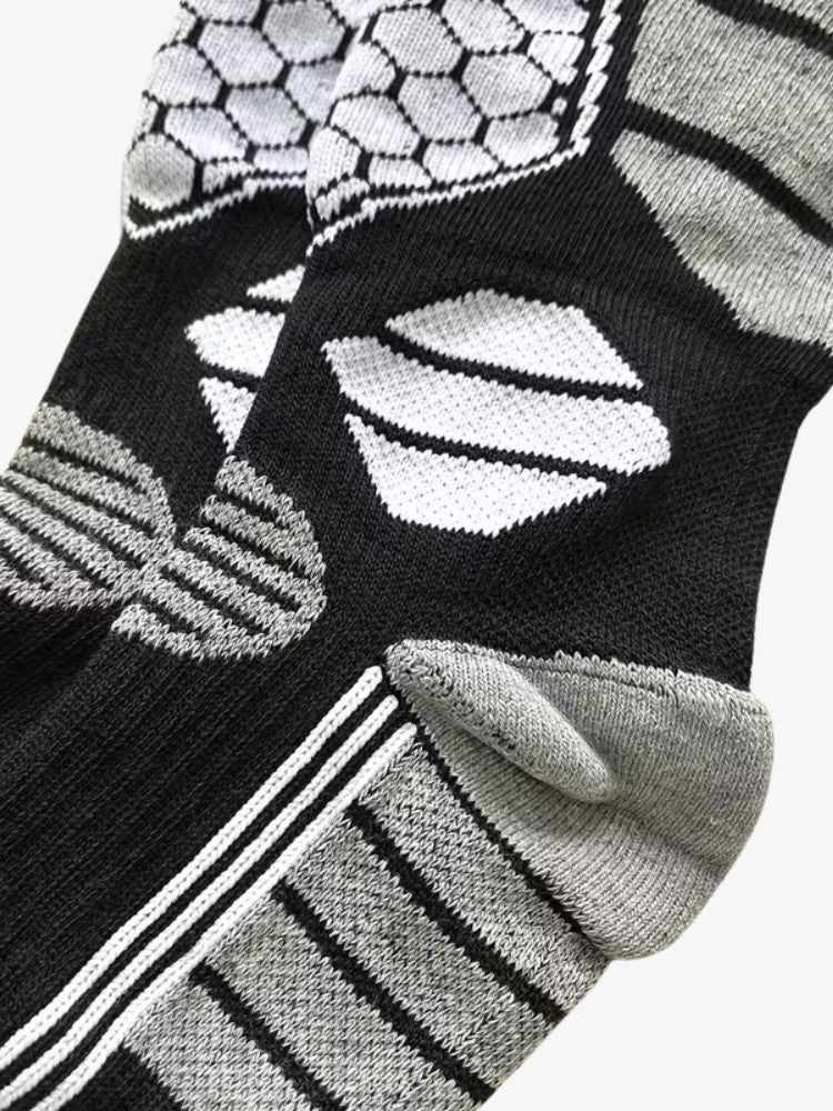 ThermoGuard | Premium Insulated Men's Ski Socks for Ultimate Comfort 2
