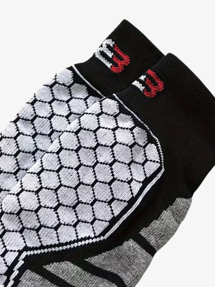 ThermoGuard | Premium Insulated Men's Ski Socks for Ultimate Comfort 3