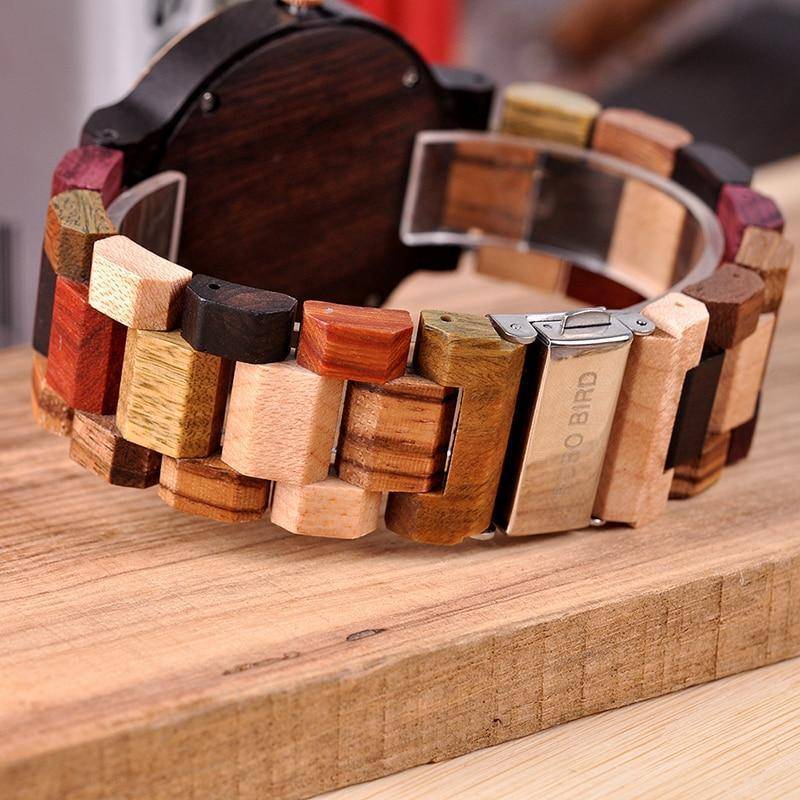 TimberCraft | Elegant Natural Wood Men's Quartz Watch with Date Display 1