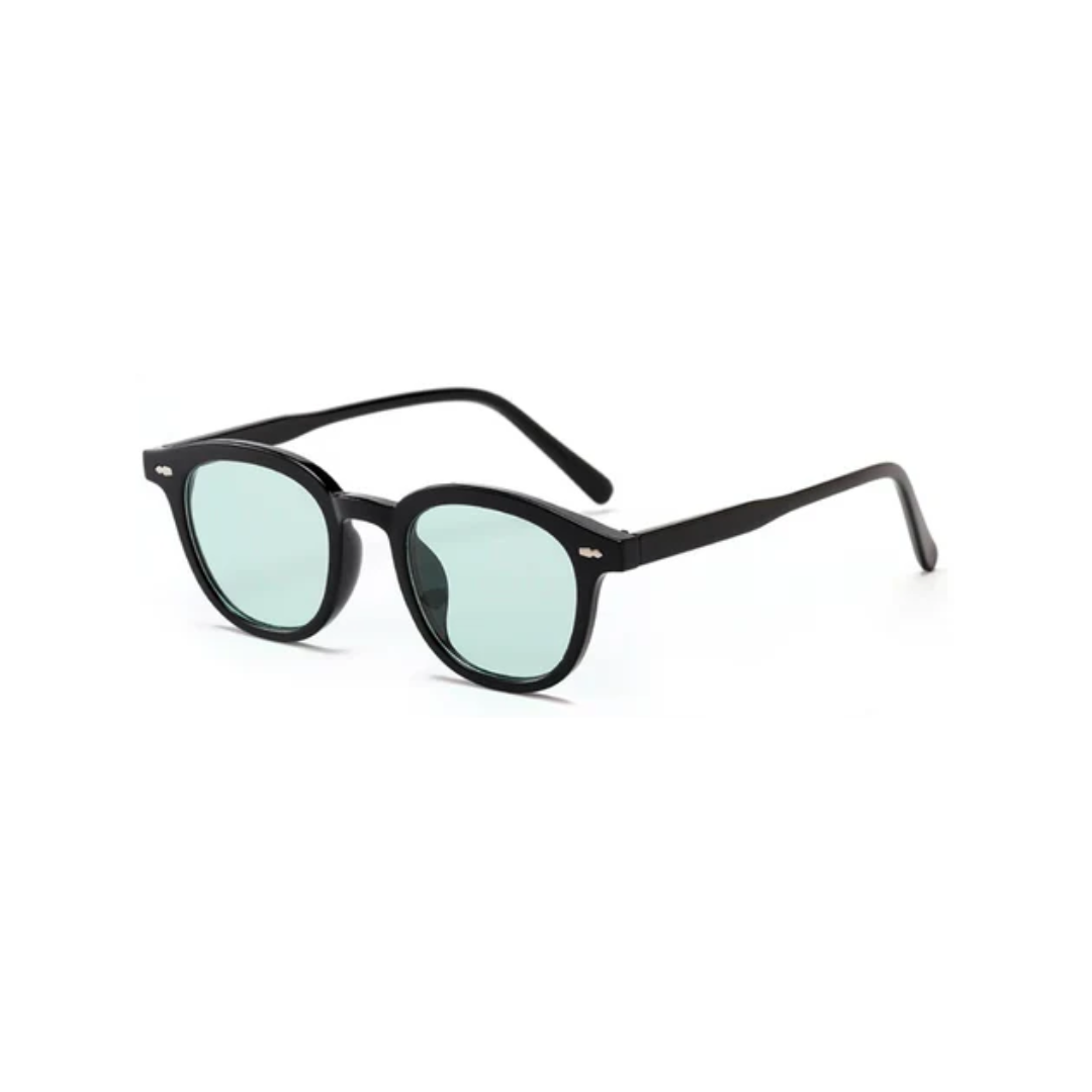 Stylish Classic Shades with UV Protection for Daily Use