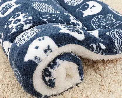 Ultra Soft Cat Blanket – Cozy Flannel Blanket with Cats, Hypoallergenic and Machine Washable, Perfect for All Cats 4