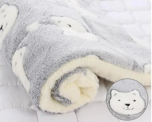 Ultra Soft Cat Blanket – Cozy Flannel Blanket with Cats, Hypoallergenic and Machine Washable, Perfect for All Cats 6