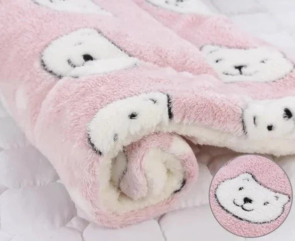 Ultra Soft Cat Blanket – Cozy Flannel Blanket with Cats, Hypoallergenic and Machine Washable, Perfect for All Cats 7