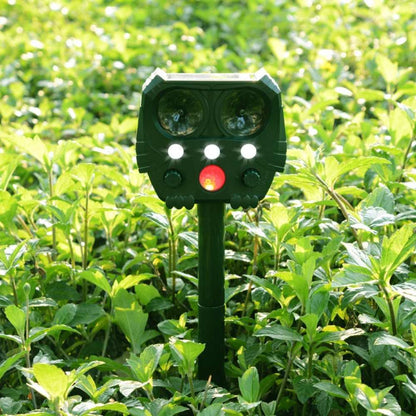 Outdoor Pest Repeller for Cats, Foxes and Birds
