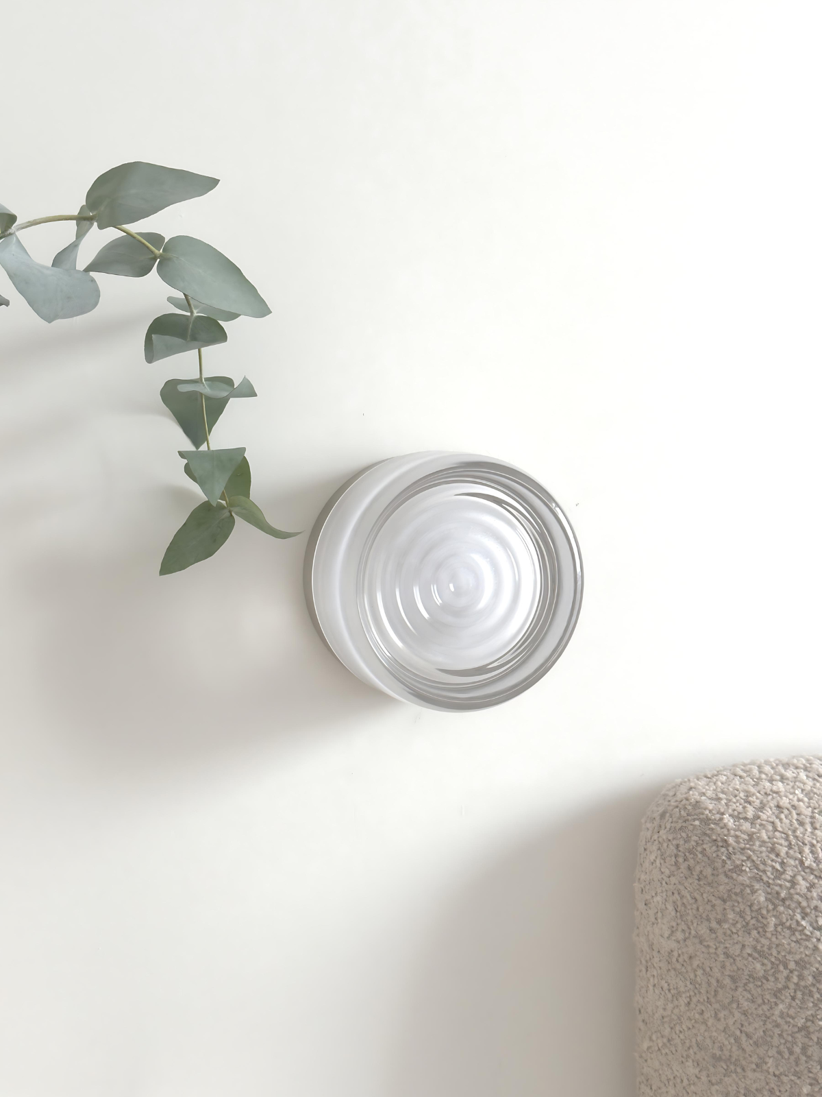 Elegant Wall Light Fixture