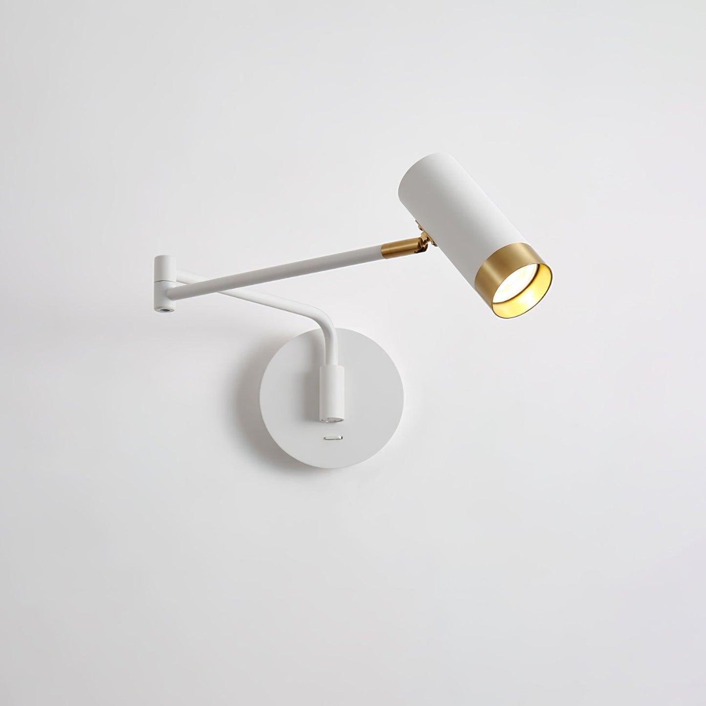 Simple Modern Wall Light with Sleek Design - Lusomart