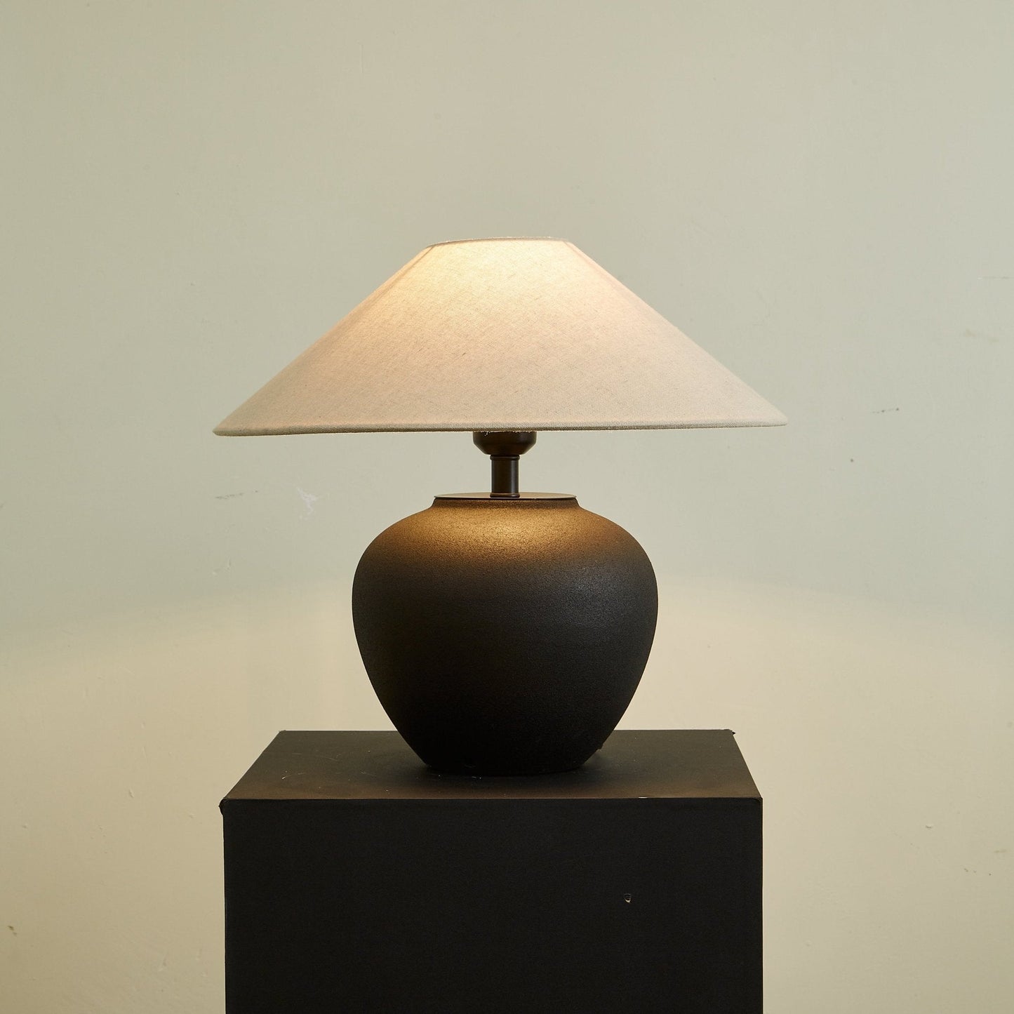 Veilza Table Lamp 2