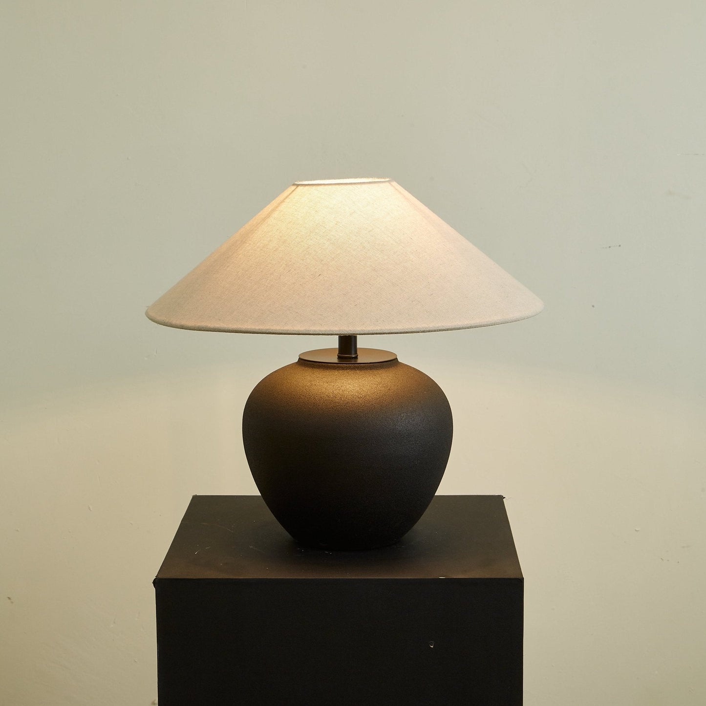 Veilza Table Lamp 4