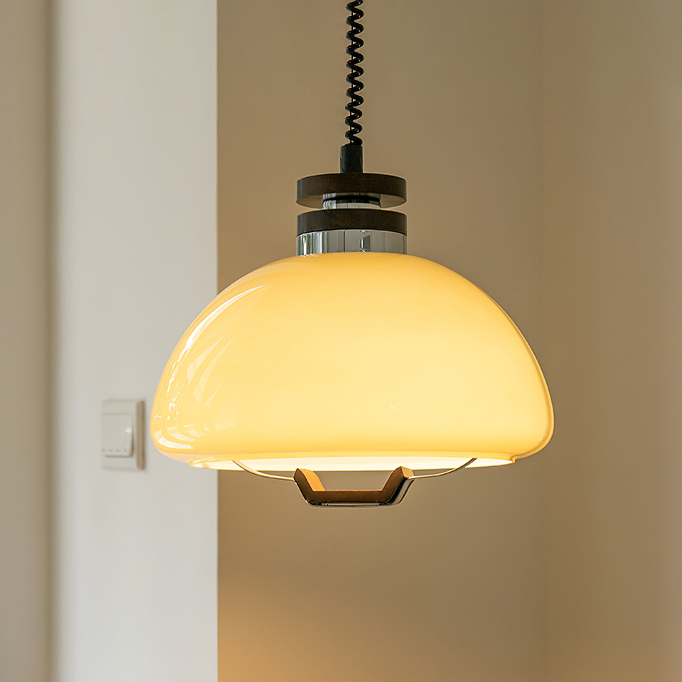Classic White Pendant Ceiling Light - Lusomart