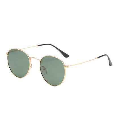 Fashionable Tinted UV Sunglasses Classic Design