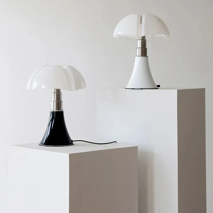Flower Shade Modern Desk Lamp