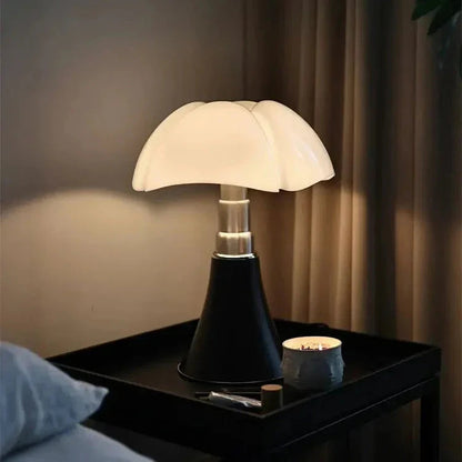 Flower Shade Modern Desk Lamp