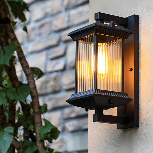Traditional Outdoor Wall Lantern for Vintage Home Decor - Lusomart