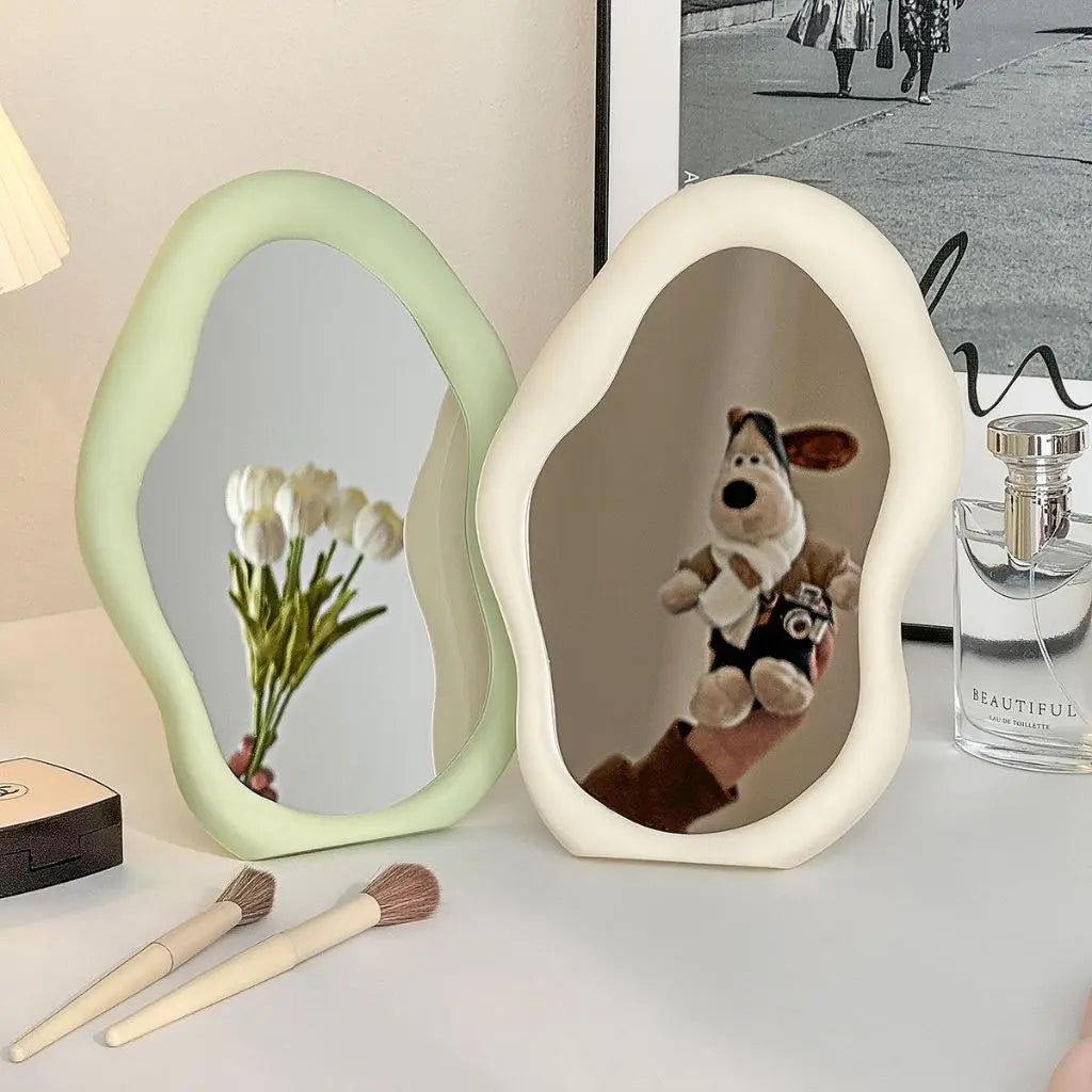 Wavy Cloud Mirror Sculptural Accent Inovessa