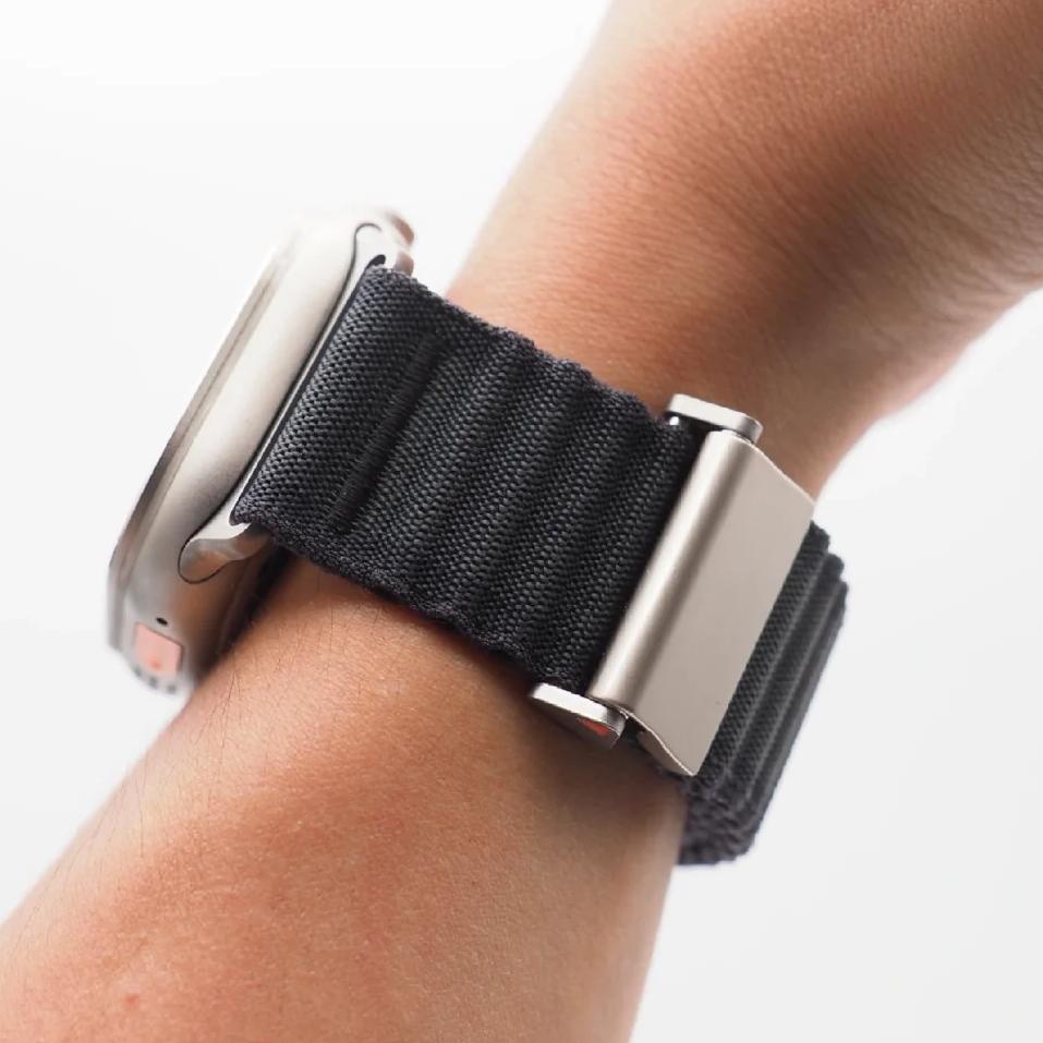 Stylish Woven Strap for Apple Watch