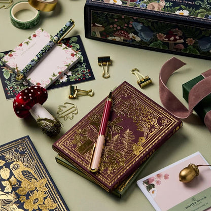 Christmas Countdown Advent Calendar with 24 Fun Gifts - Lusomart