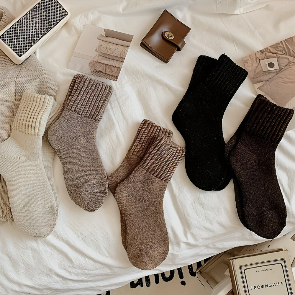 Warm Cozy Solid Color Autumn Socks Set