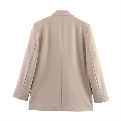 Winter Wool Cape Coat for Women – Loose Fit Design with Lapel Collar and Button Front 1