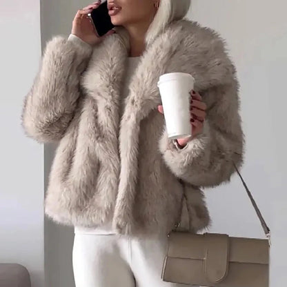 Women's Faux Fur Short Jacket - Warm Lightweight Winter Coat for High Street Fashion 3