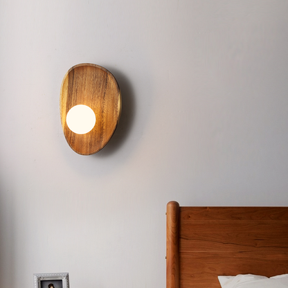 Rustic Wooden Wall Light for Cozy Atmosphere
