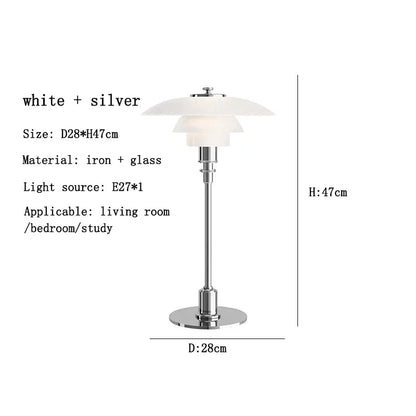 Vintage Style Table Lamp With Metallic Design