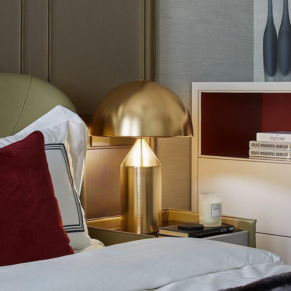 Contemporary Metal Desk Lamp for Home Decor - Lusomart