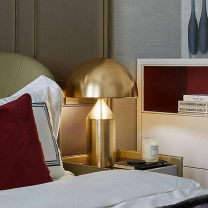 Modern Metal Desk Lamp In Classic Italian Design - Lusomart