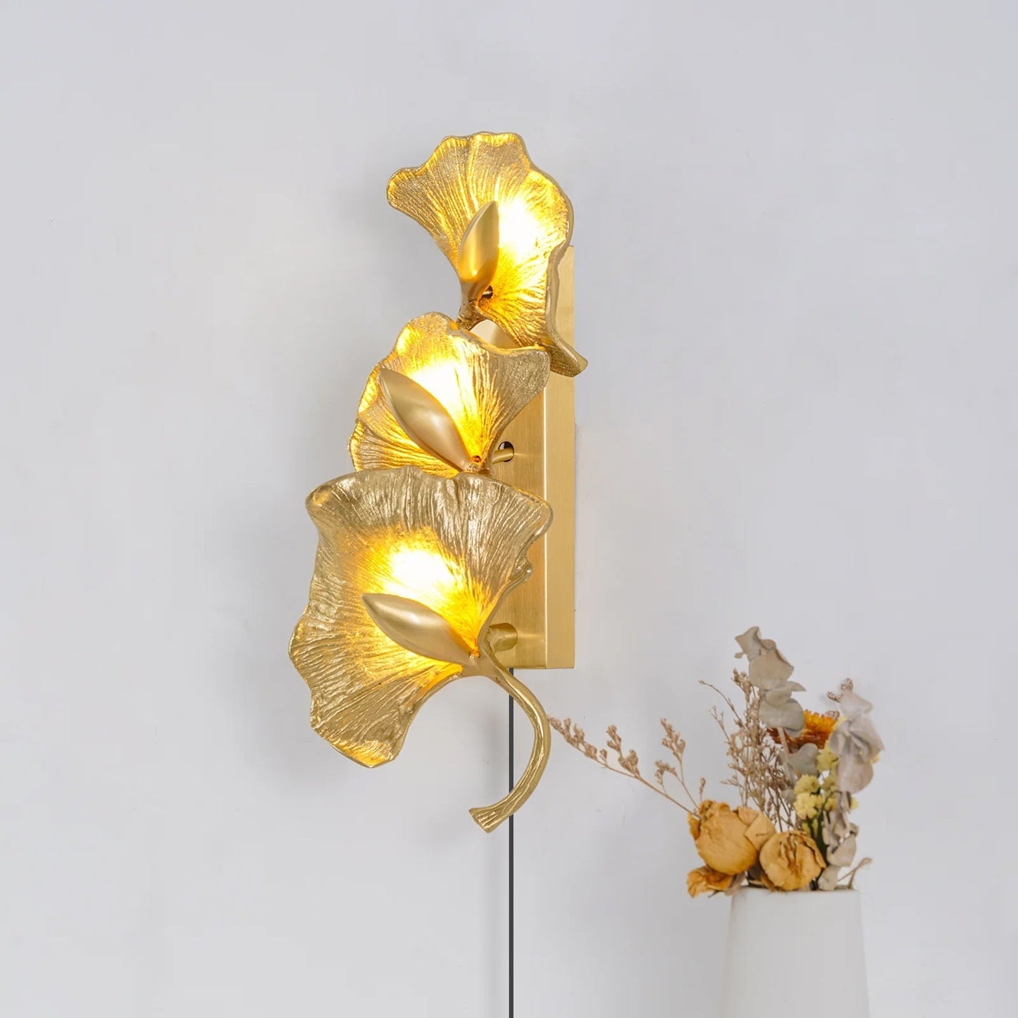 Stylish LED Wall Lamp For Home Ambient Lighting