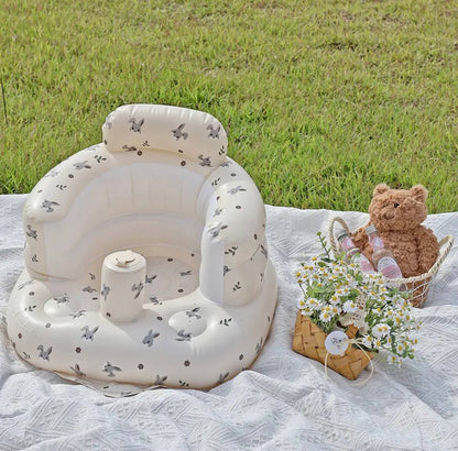 Comfortable Baby Feeding Chair with Pump and Curve Back