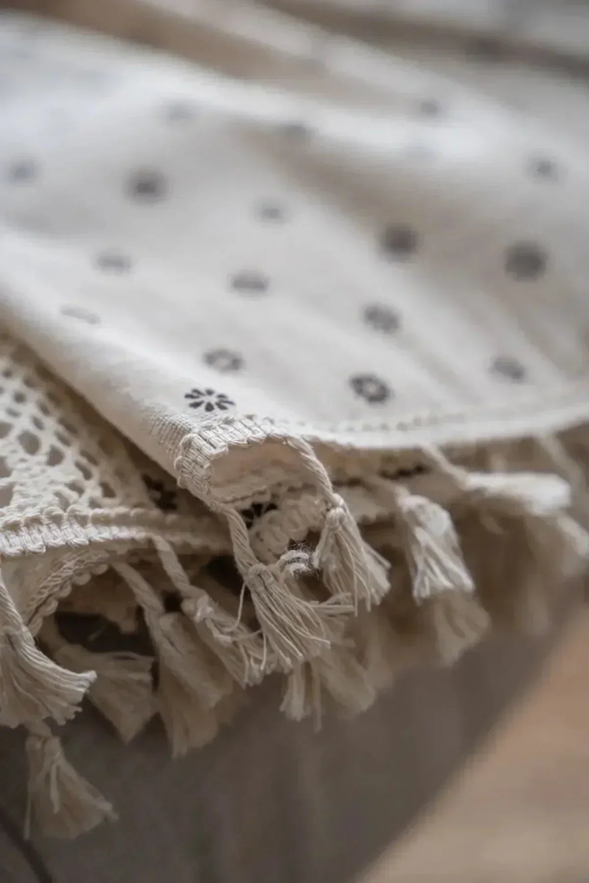Lightweight Semi Sheer Curtain With Soft Flowing Fabric