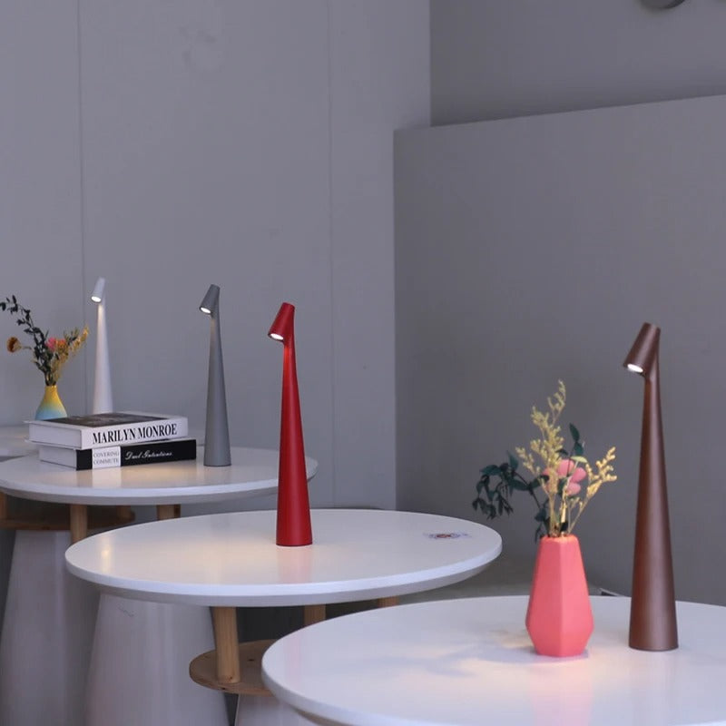 Simple Modern Battery Powered Desk Lamp