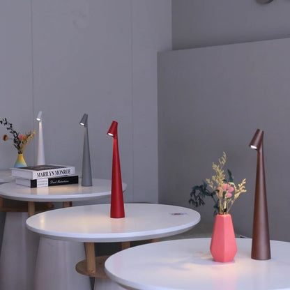 Simple Modern Battery Powered Desk Lamp