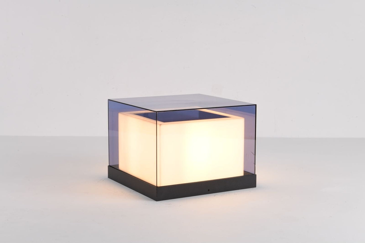 Solar Powered Outdoor Beam Lamp