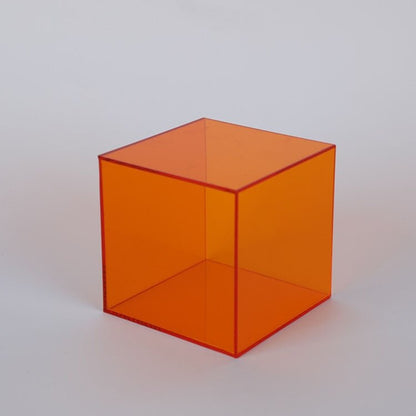 Clear Plastic Showcase Box for Figurines and Jewelry