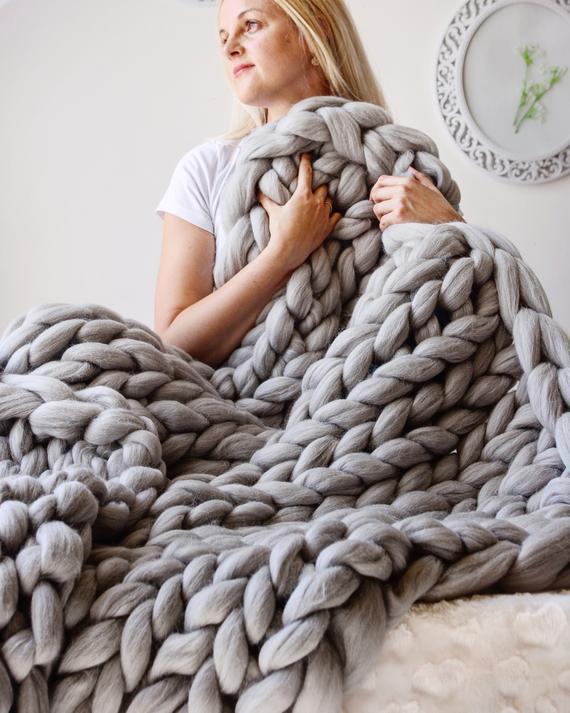 Plush Soft Oversized Throw Blanket Super Warm Thick