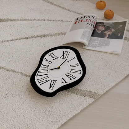 Unique Dali Style Modern Wall Clock
