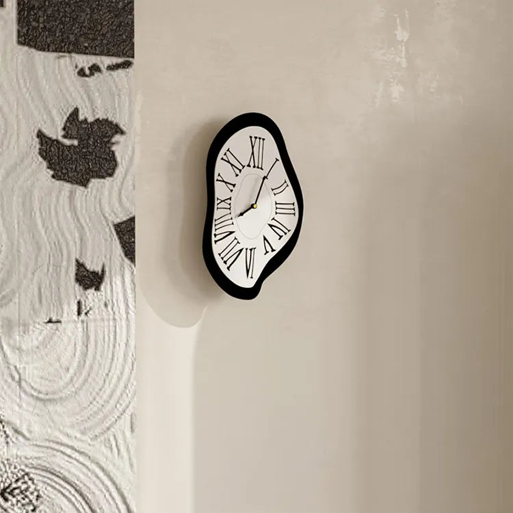 Unique Dali Style Modern Wall Clock