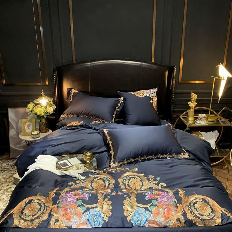 Luxury Dark Cotton Patterned Bedding Set
