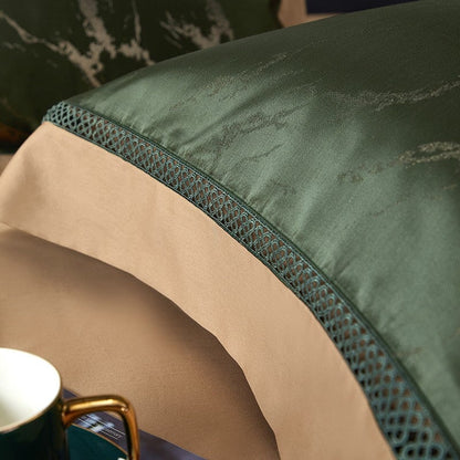 Luxurious Green Velvet Pillow Covers (2 Pack)