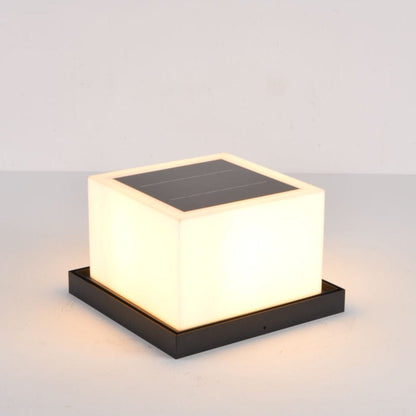 Solar Powered Outdoor Beam Lamp