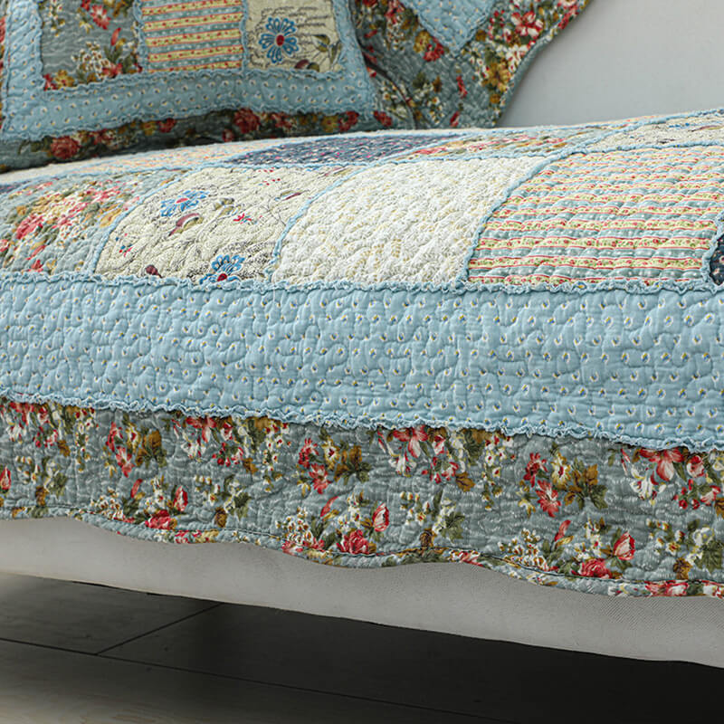 Classic Floral Pattern Sofa Slipcover - Comfortable Green Throw Cover