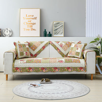 Classic Floral Pattern Sofa Slipcover - Comfortable Green Throw Cover