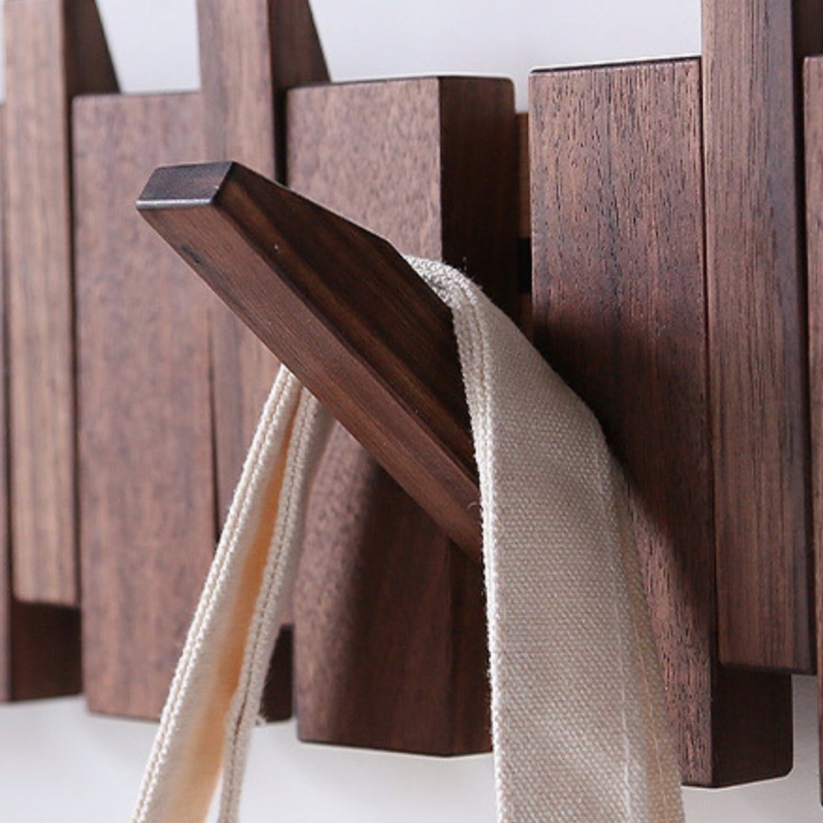 Rustic Wooden Entryway Coat Hook Rack