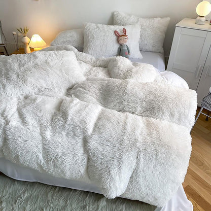 Soft Faux Fur Bedding Set with Plush Duvet Cover