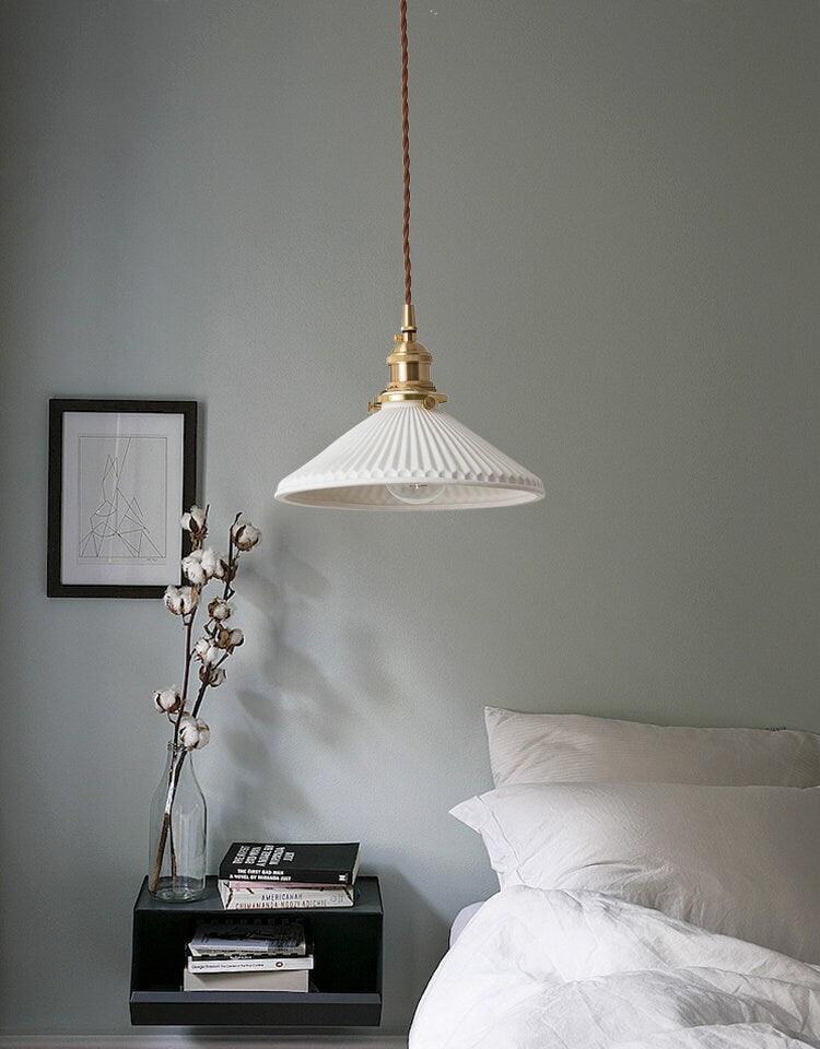 Elegant Asian Style Ceramic Table Lamp